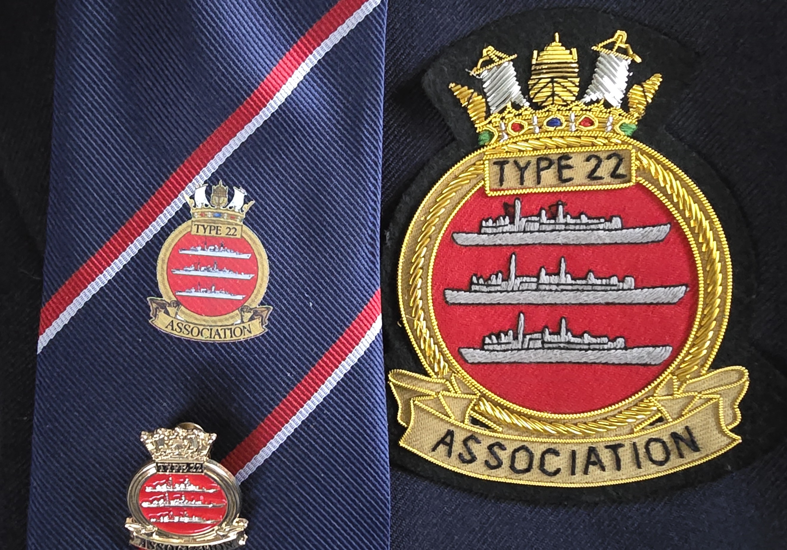 Type 22 Association tie, pin, badge